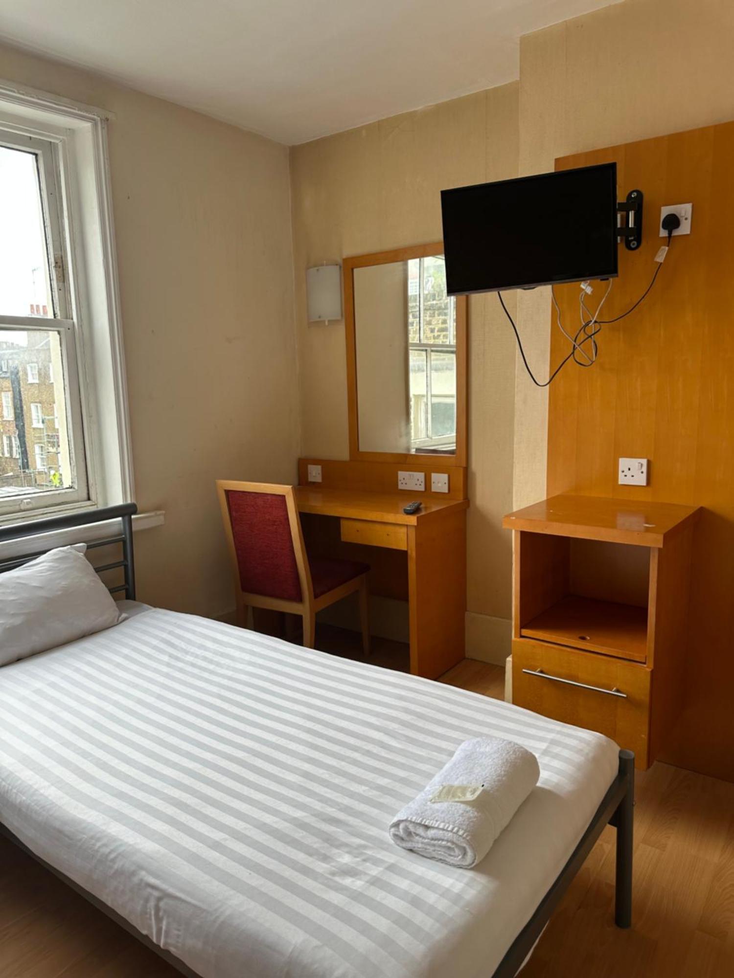 Berkeley Court Hotel London Ngoại thất bức ảnh